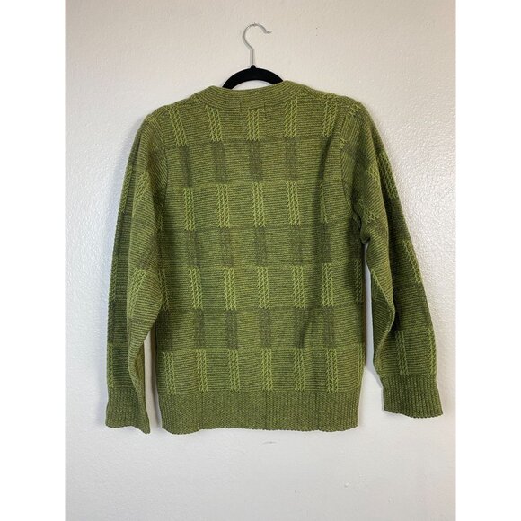 Vintage Towncraft Plus Shetland Wool Green V-Neck Sweater size Medium Knit - Picture 13 of 13